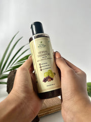 Amla, Retha, Shikakai Herbal Shampoo